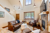 55416 Heierman Dr in Bend, OR - Building Photo - Building Photo