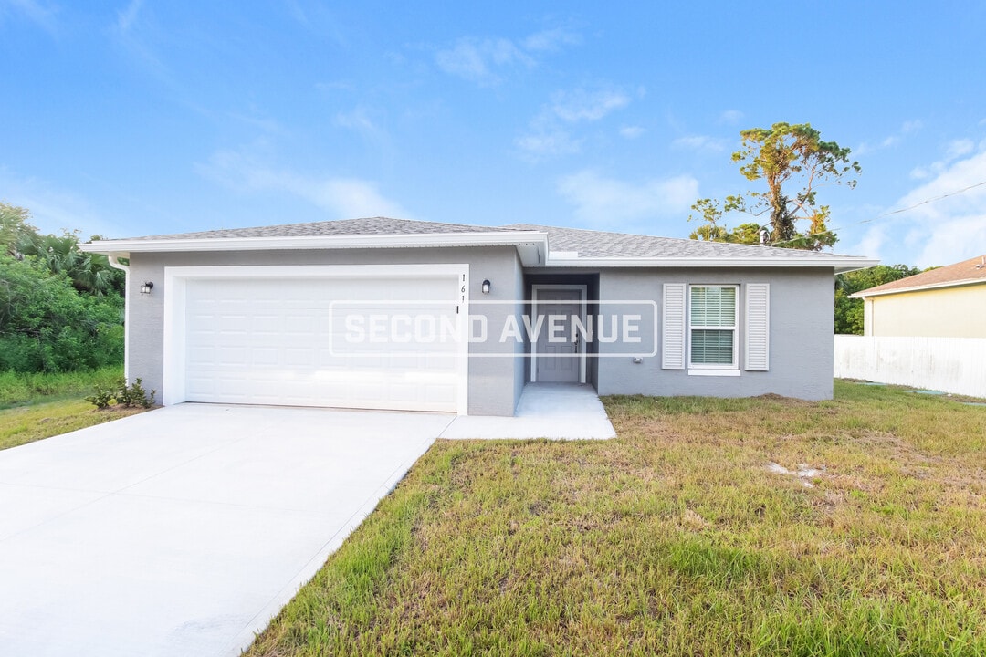 161 Norgrove St SE in Palm Bay, FL - Building Photo