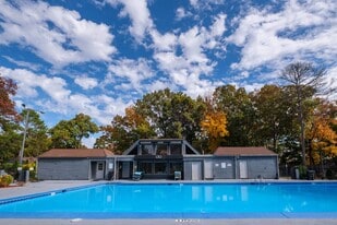 Golden Gate Townhomes | in Stone Mountain, GA - Building Photo