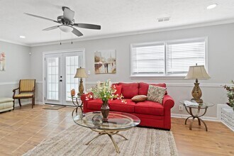 Bright, Spacious Stone Mountain Residence on Tahoe Circle in Stone Mountain, GA - Building Photo - Building Photo