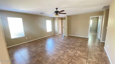 7381 W Palo Verde Dr in Glendale, AZ - Building Photo - Building Photo