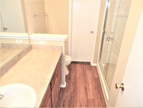 802 Bandon Ln in Houston, TX - Foto de edificio - Building Photo