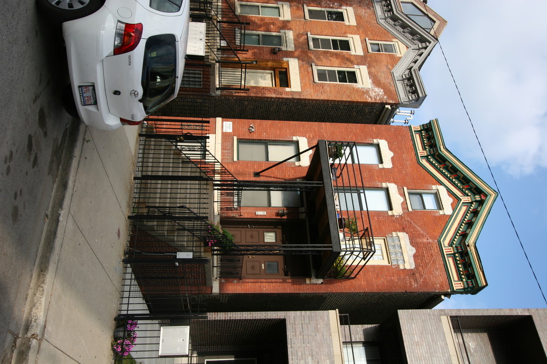 1246 N Cleaver St in Chicago, IL - Building Photo