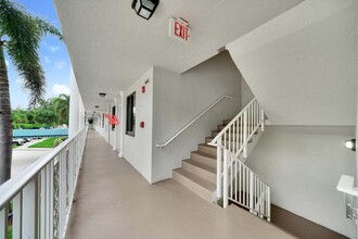 6217 Balboa Cir in Boca Raton, FL - Building Photo - Building Photo