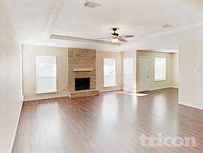 24107 Lone Elm Dr in Spring, TX - Building Photo - Building Photo