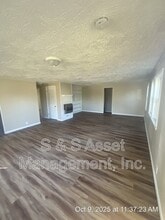 1109 Eastfield Rd in Lansing, MI - Building Photo - Building Photo