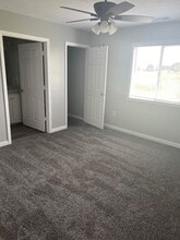 109 Makayla Ave, Unit #3 in Grand Island, NE - Foto de edificio - Building Photo