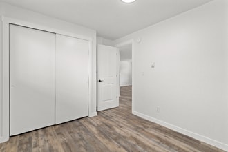 813 Woodford Ave N in Kent, WA - Building Photo - Building Photo