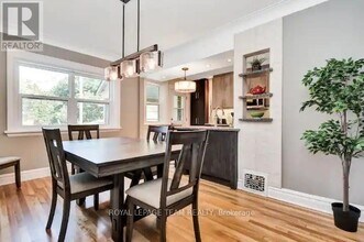 117 Bayswater Ave in Ottawa, ON - Building Photo - Building Photo