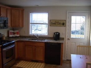 5 Bufton Farm Rd in Clinton, MA - Building Photo - Building Photo
