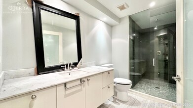 1360 Rolph Terr in Milton, ON - Building Photo - Building Photo