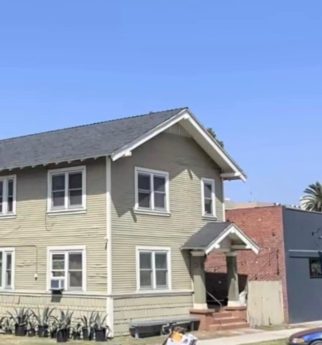 815 Lime Ave, Unit Beautiful 3 bedroom in Long Beach, CA - Foto de edificio - Building Photo