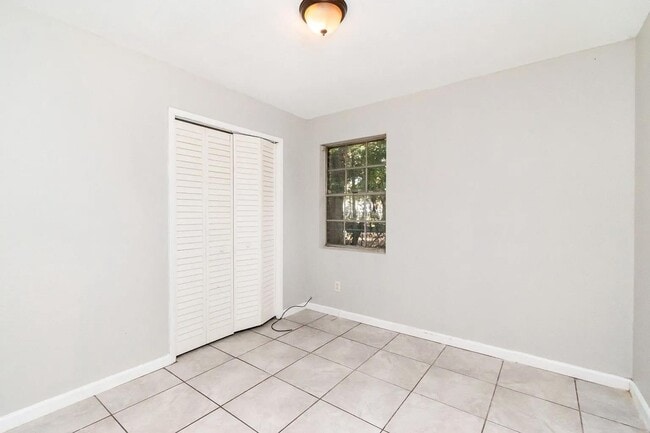 property at 1517 Colgin St