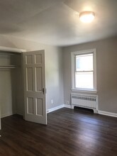 4403 Rapid Run Rd in Cincinnati, OH - Building Photo - Building Photo