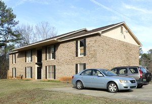 6161 Trestlewood Dr Apartments