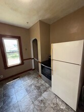 817 E Riverside Dr in Evansville, IN - Building Photo - Building Photo