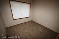 1725 North Ave photo'