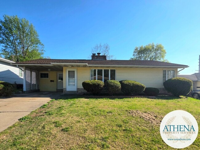 property at 1751 Cecelia St