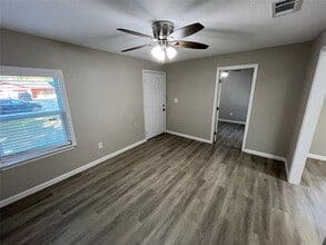 942 Carver St in Mesquite, TX - Building Photo - Building Photo