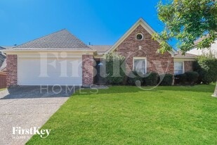 1091 Mossy Knoll Dr in Cordova, TN - Building Photo