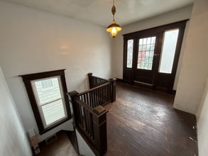 46 Roanoke Pkwy in Buffalo, NY - Foto de edificio - Building Photo