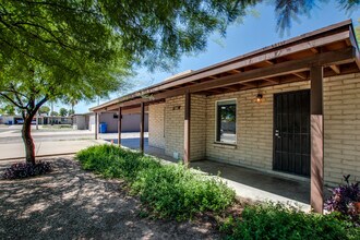 3202 S Clinton Ave in Tucson, AZ - Building Photo - Building Photo