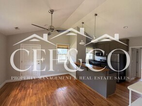 5b Crystal Ave in Greenville, SC - Foto de edificio - Building Photo