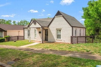 528 10th Ct W in Birmingham, AL - Building Photo - Building Photo