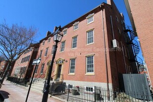 159 State Street in Portsmouth, NH - Building Photo