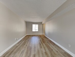 7315 Connan Ln in Charlotte, NC - Building Photo - Building Photo