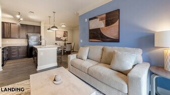 3000 Daventry Cir, Unit 12103 in Greer, SC - Building Photo