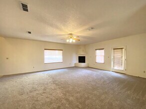 1340 Tesuque Ct NE in Rio Rancho, NM - Building Photo - Building Photo