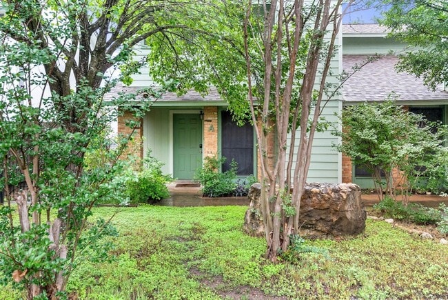 3222 Tamarron Blvd in Austin, TX - Building Photo - Building Photo