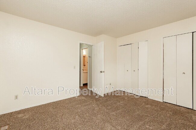 2112 Boston Terrace in Colorado Springs, CO - Building Photo - Building Photo