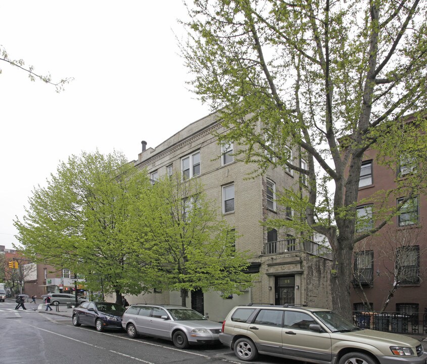 131 Smith St in Brooklyn, NY - Foto de edificio