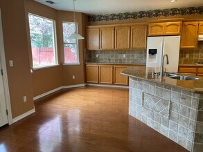 149 Valleywood Way in Roseville, CA - Building Photo - Building Photo