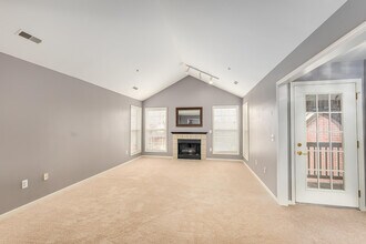 28235 Carlton Way Dr in Novi, MI - Building Photo - Building Photo