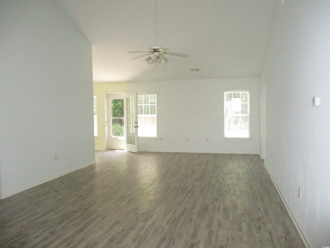 4591 Hidden Creek Ln in Myrtle Beach, SC - Building Photo - Building Photo