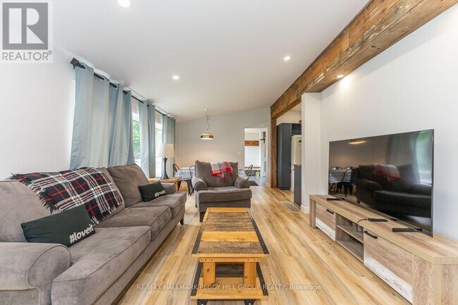 3566 Bayou Rd in Orillia, ON - Building Photo - Building Photo