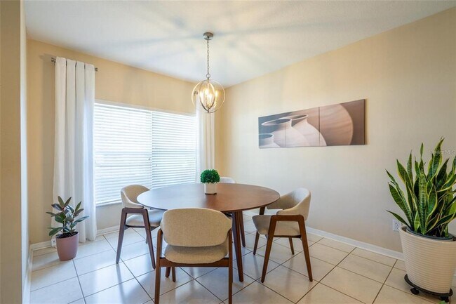 12303 Foxmoor Peak Dr in Riverview, FL - Building Photo - Building Photo