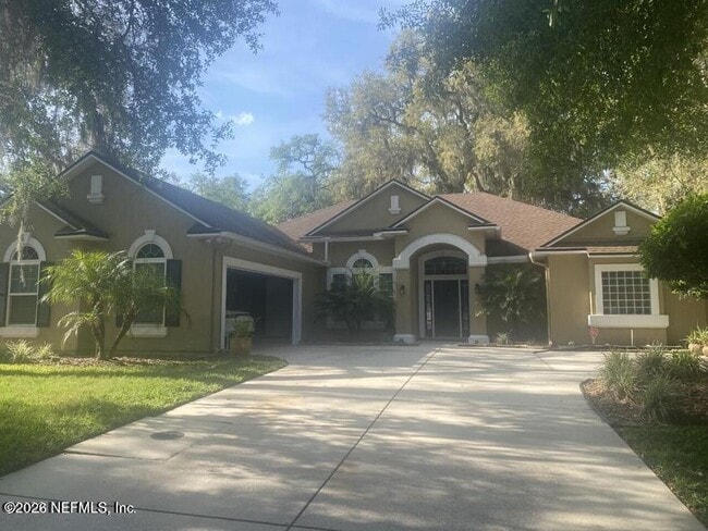 property at 3817 Paddington Pl