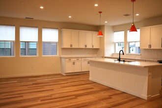 213 Wellness Wy in Rohnert Park, CA - Building Photo - Building Photo