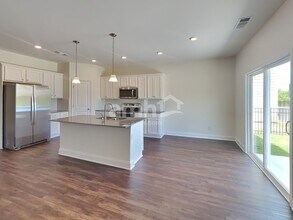 902 Ronnie Rd in Nashville, TN - Building Photo - Building Photo