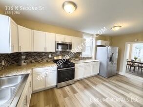 116 N Second St in Mount Wolf, PA - Building Photo - Building Photo