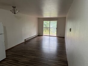 427 N 21st St in Mount Vernon, WA - Foto de edificio - Building Photo