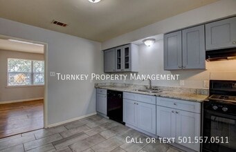 34 Clifton Dr in Little Rock, AR - Building Photo - Building Photo