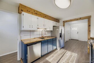 952 S Garland Way in Lakewood, CO - Building Photo - Building Photo