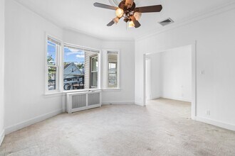 31 E 40th St in Bayonne, NJ - Building Photo - Building Photo
