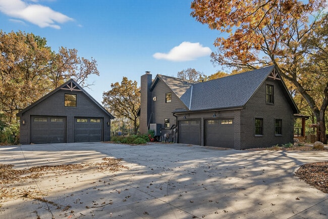 15801 Andrie St NW in Ramsey, MN - Building Photo - Building Photo