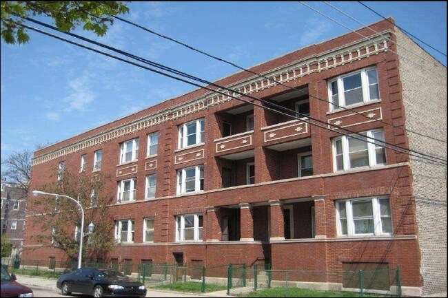 4859 S. Champlain Avenue